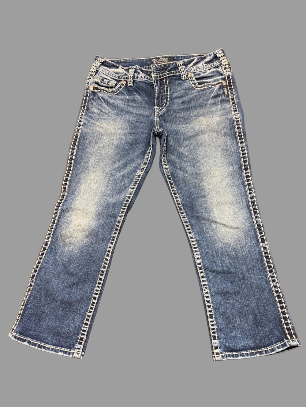 Silver Jeans Faded Blue Straight Leg with Contrast Edge Stitching